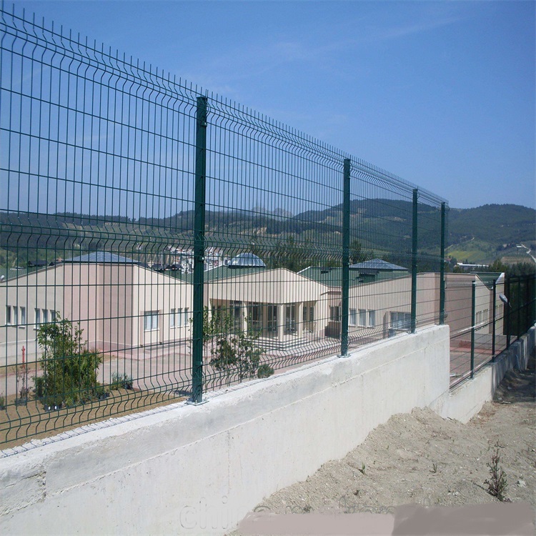 福建噴塑鐵絲網圍墻護欄