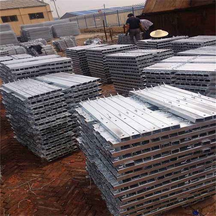 福建高鐵支架刺絲滾籠