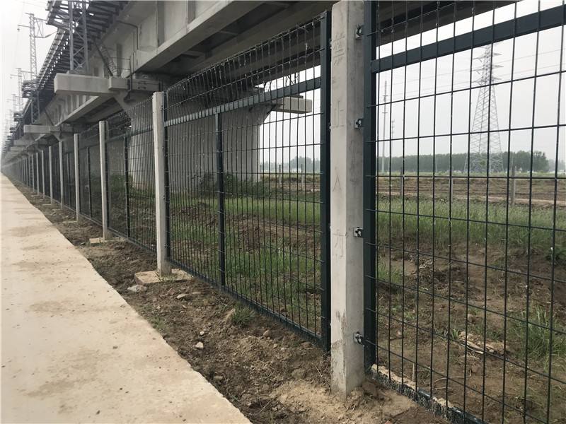 云南高鐵防護柵欄規格型號概述