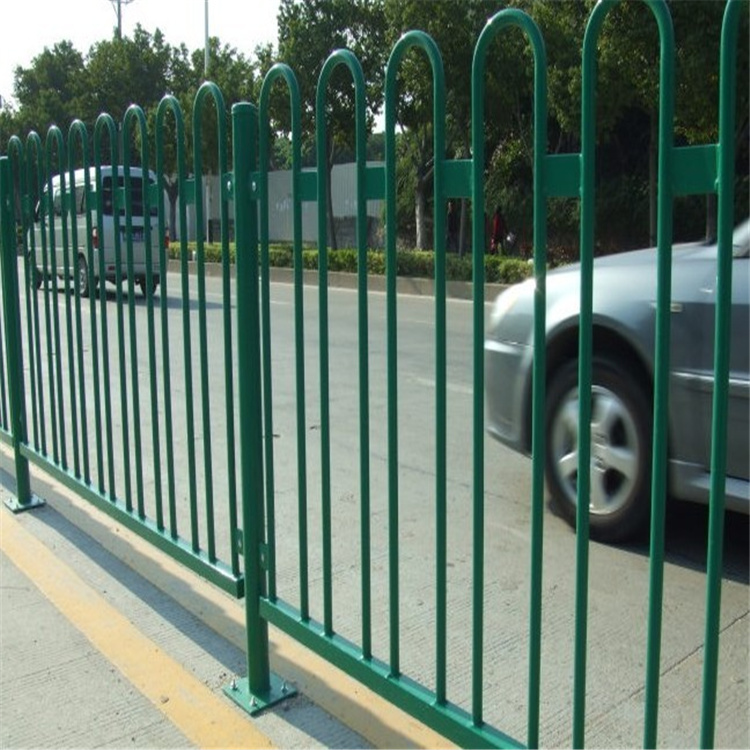 福建市政道路護欄功能及特點